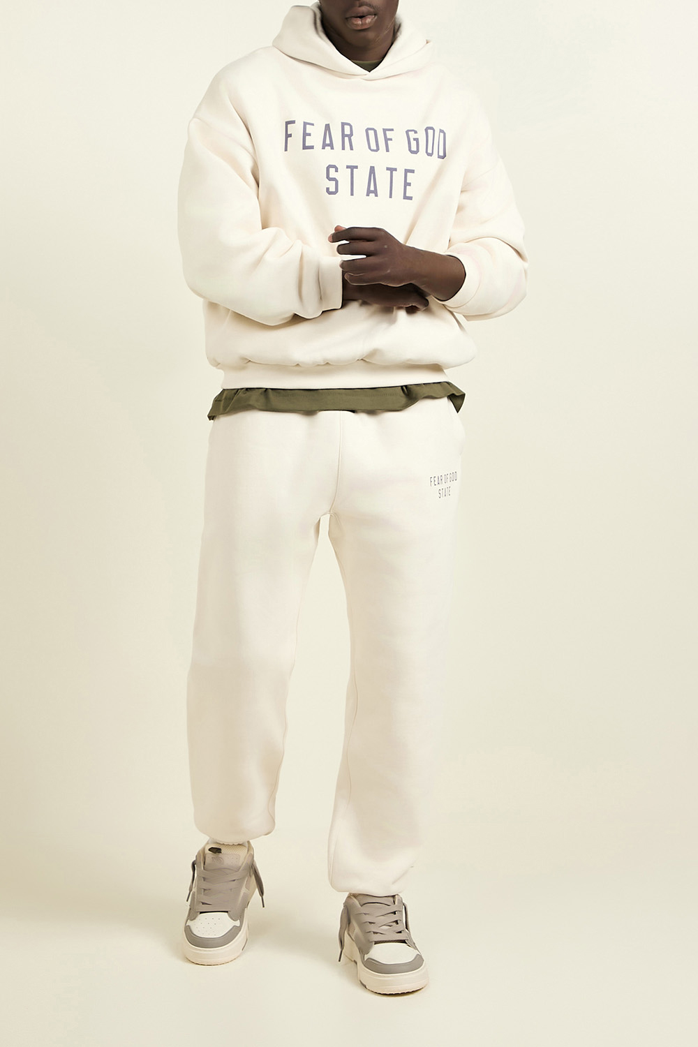 סווטשירט קפוצ'ון